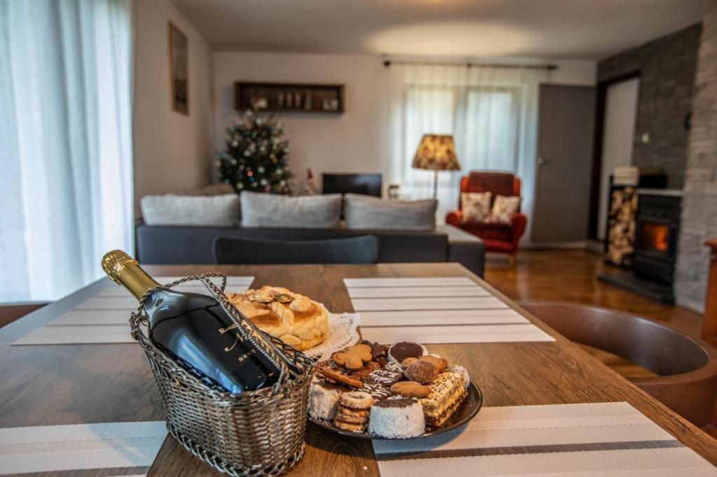 Holiday House On The Riverside Ogulin Exterior photo
